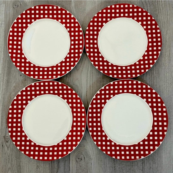 Pfaltzgraff Kenna Red Salad Plates Set Of 4 Red Check gingham Border Exc Cond - Picture 1 of 9
